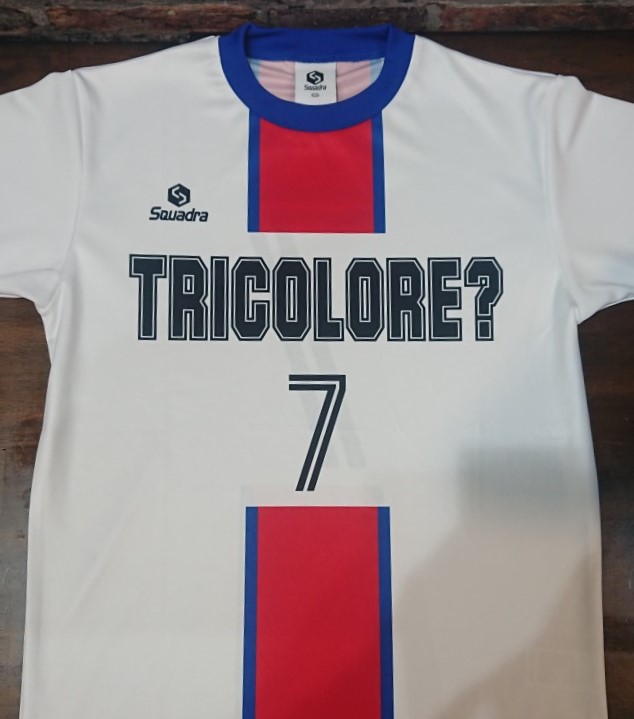 TRICOLORE?li2ndj